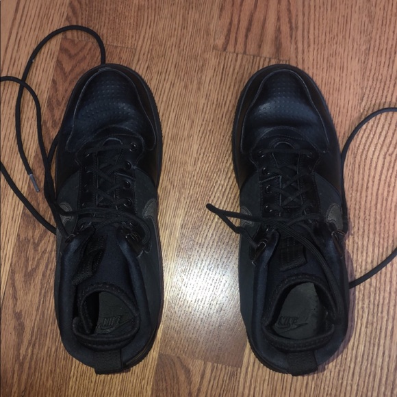 Nike high tops - Picture 3 of 4